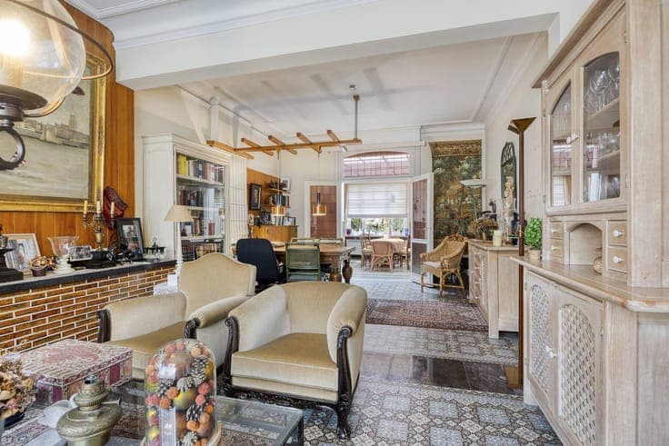 Charming house to renovate for sale in Essen-Heikant!