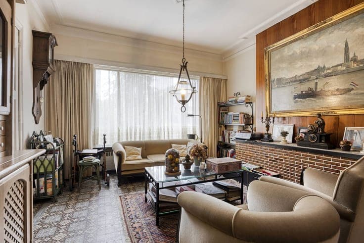 Charming house to renovate for sale in Essen-Heikant!