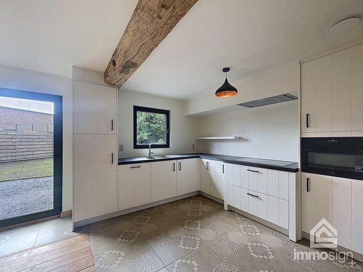 Instapklare nieuwbouwwoning met 3 slaapkamers op centrale...