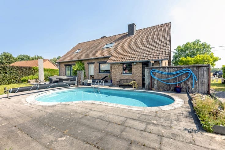 House in Profondeville