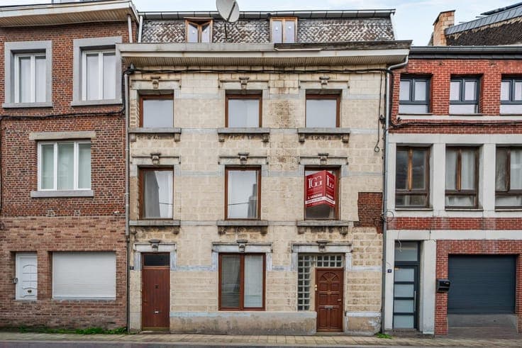 Terraced House