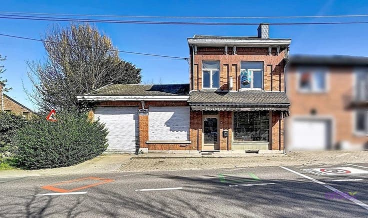 Sale - Building Saint-Remy - 300,000 €