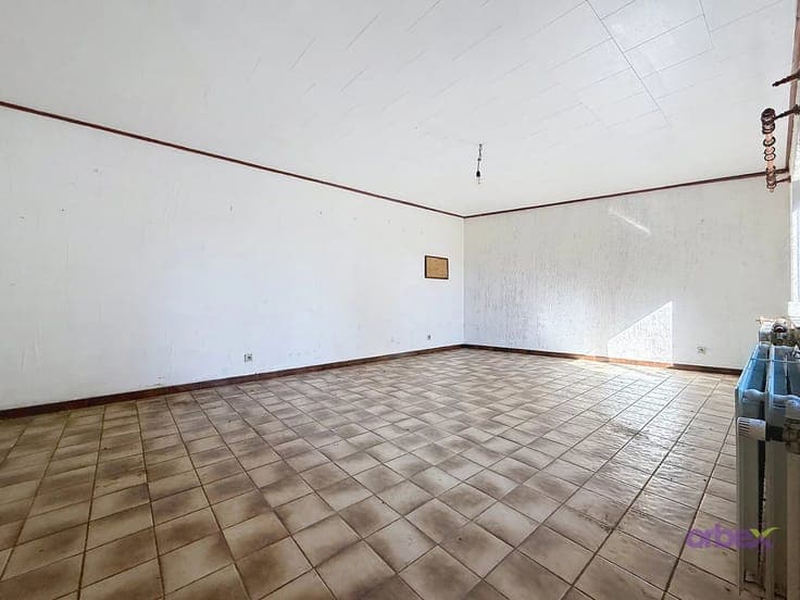 Sale - Building Saint-Remy - 300,000 €