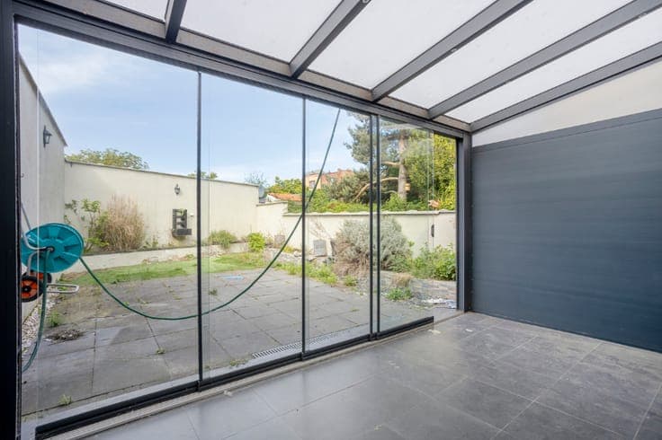 Op te knappen woning met veel potentieel in rustige woono...