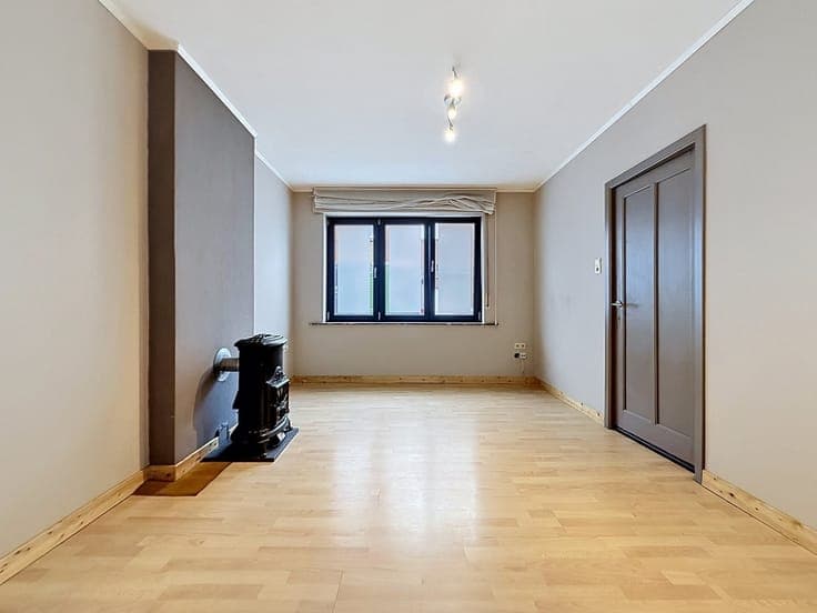 Leuke starterswoning/investeringspand, 2 slpks + zolder