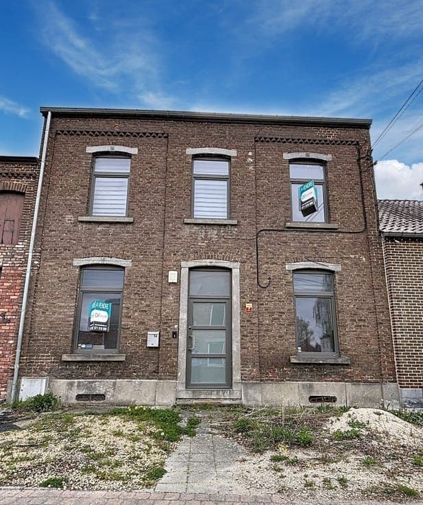 Maison 5 chambres avec piscine et jardin
