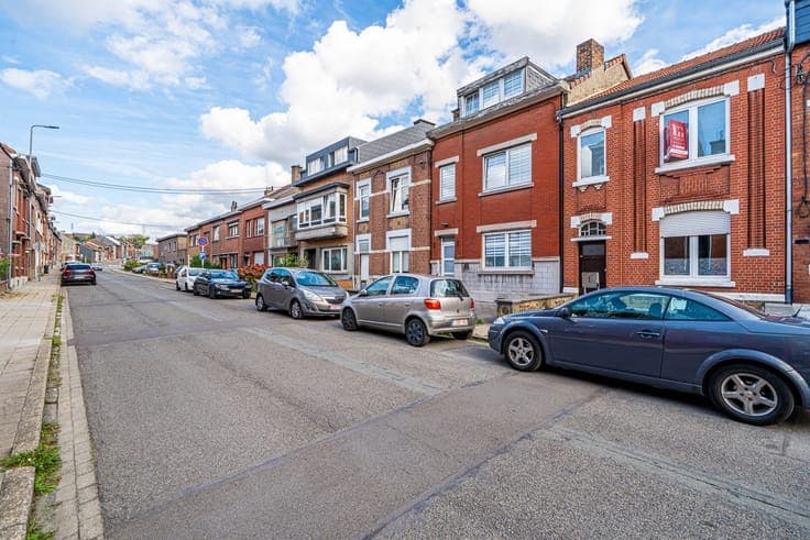 Terraced House