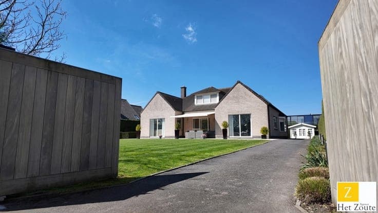 Alleenstaande villa in rustige omgeving