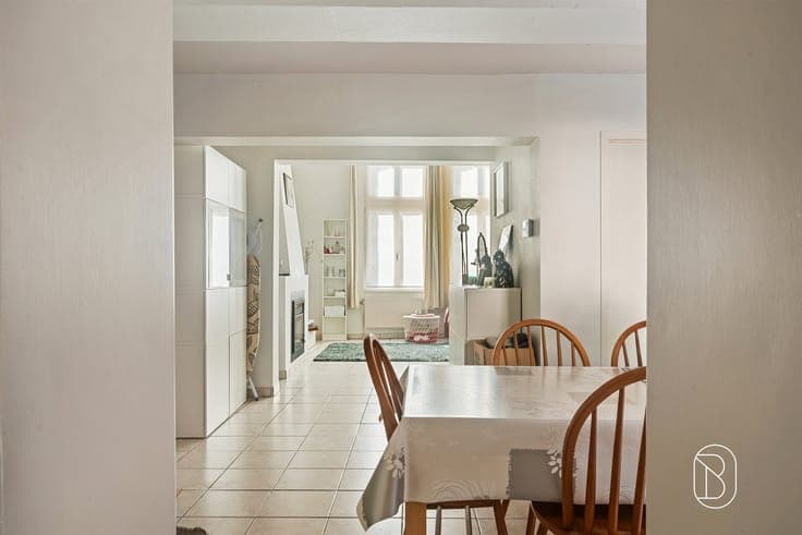 3-bedroom townhouse.