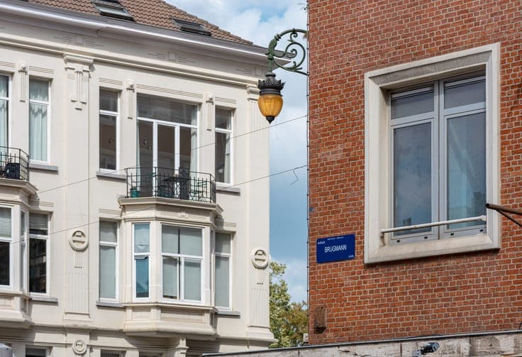 INVESTMENT PROPERTY RENOVATED – PRIME LOCATION IN IXELLES