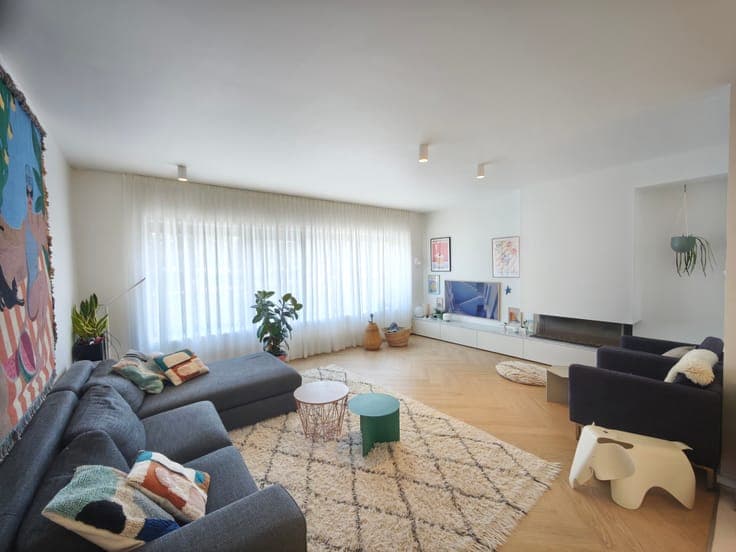 Charming townhouse with 4 bedrooms + study, EPC rating A