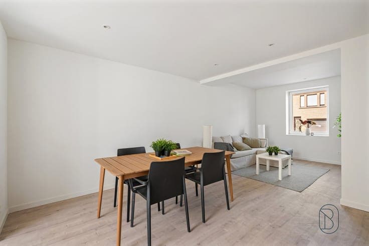 Move-in-ready 3-bedroom home with garden & patio, EPC B
