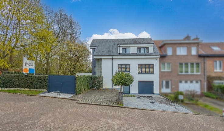 Unique property in a central location in Dilbeek!