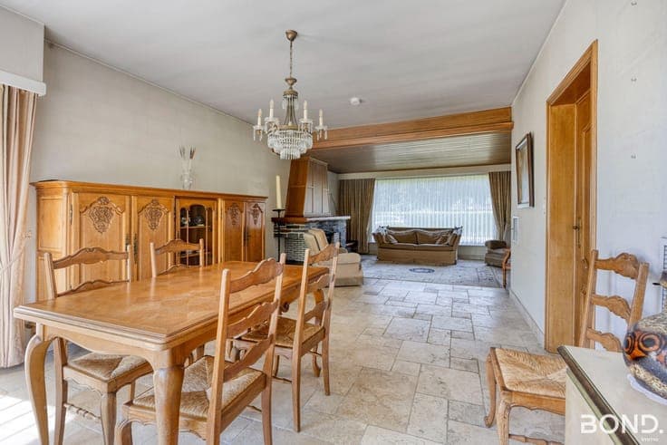 Charmante woning met ruime tuin in Rotselaar!