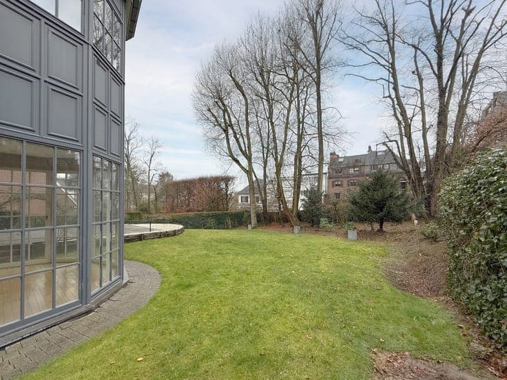 Parc Brugmann – Villa ± 450 sqm gross with garden & garage