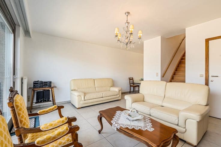 House with spacious garage for sale in De Panne!