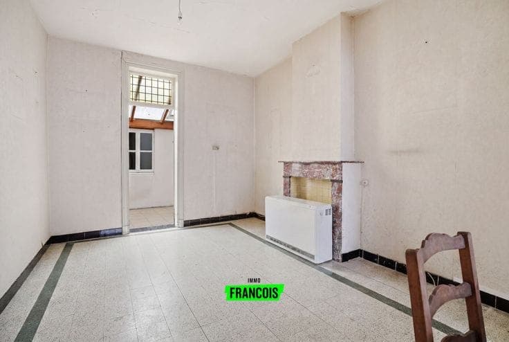 House with exit in Proven
