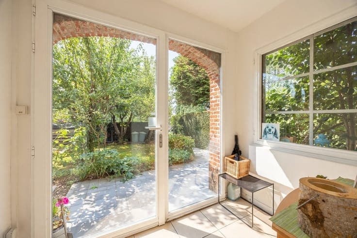 Charming 4-bedroom villa with a pool and a beautiful garden