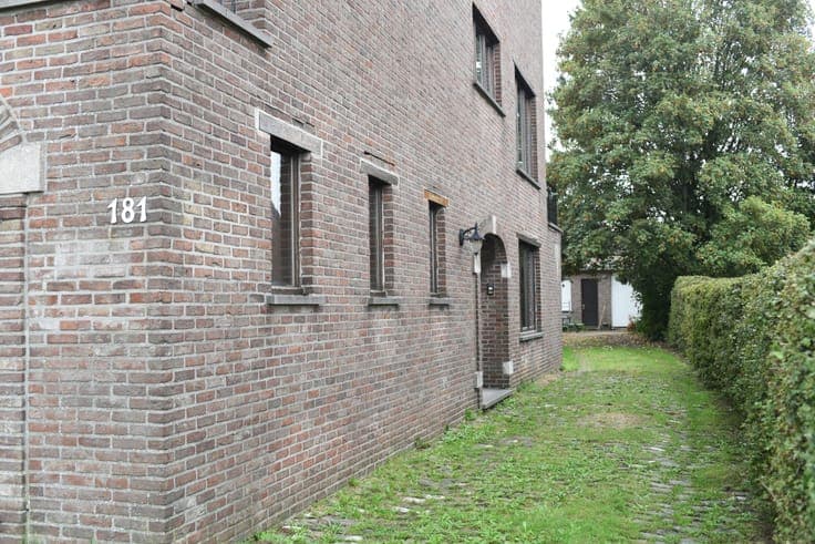 Family home with workshop