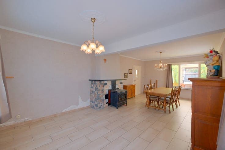 Lichtervelde - Woning met 3 slpks en garage op perceel va...
