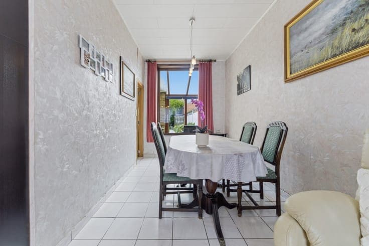 Bright home with sunny garden in Alveringem
