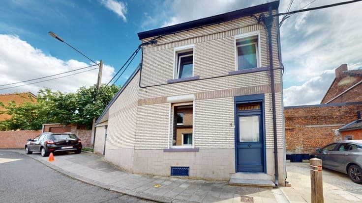 House in Chapelle-lez-Herlaimont