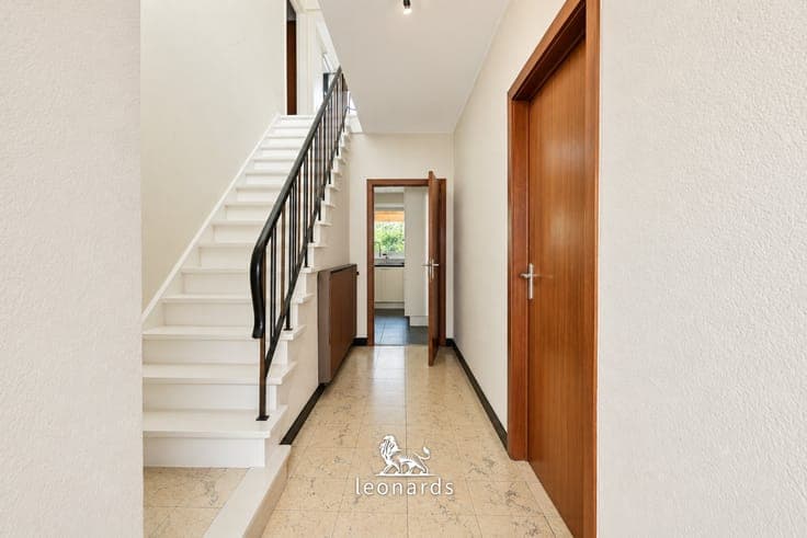 Family home with 4 bedrooms and large garden in Wervik