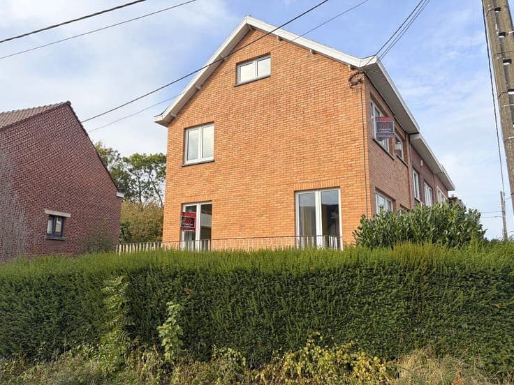 House in Mont-sur-Marchienne