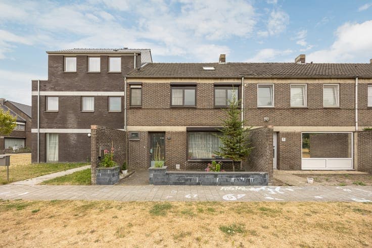 House in Ravels