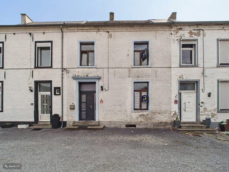3-bedroom house with TERRACE & GARDEN
