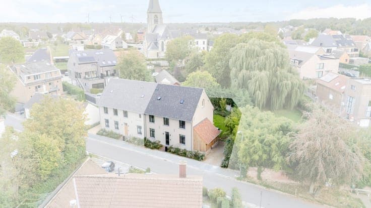 Exclusive new-build home with 4 bedrooms and 2 bathrooms