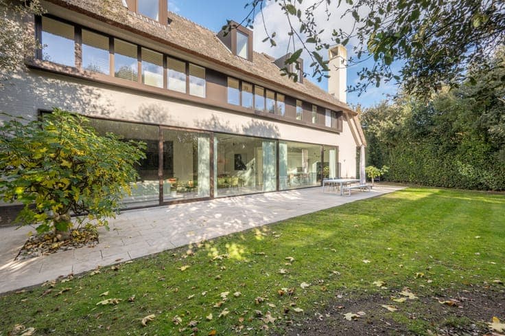 Beautiful villa, quietly and discreetly located