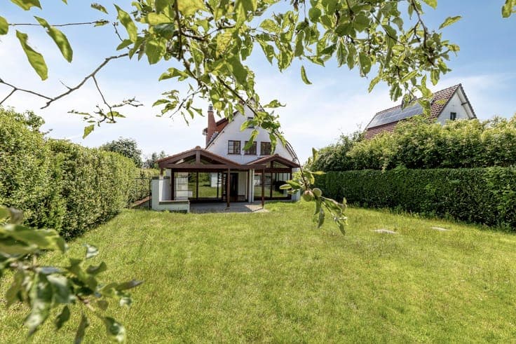 Spacious detached home with sunny garden in Nieuwenbos