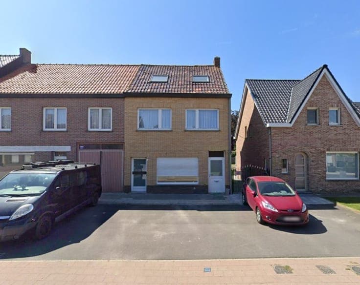 Ruime gezinswoning met 5 slaapkamers en 2 badkamers in Wi...