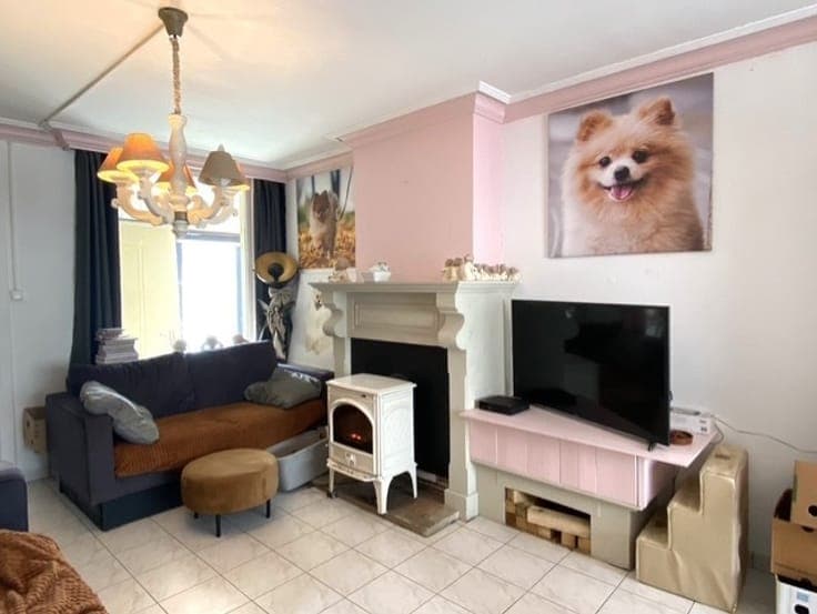 Ruime gezinswoning met 5 slaapkamers en 2 badkamers in Wi...