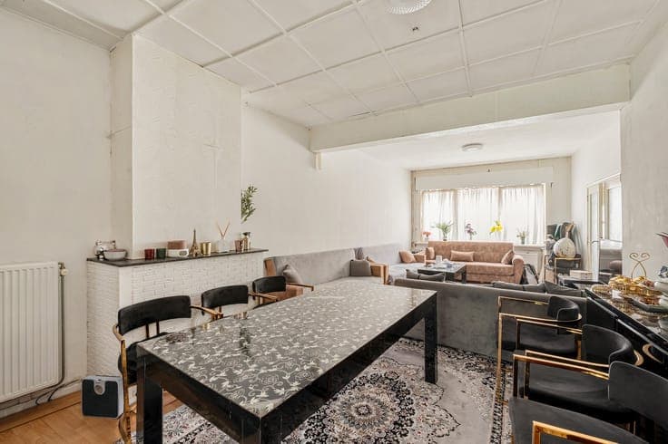 Karaktervolle stadswoning met 5 slaapkamers en zonnige tu...