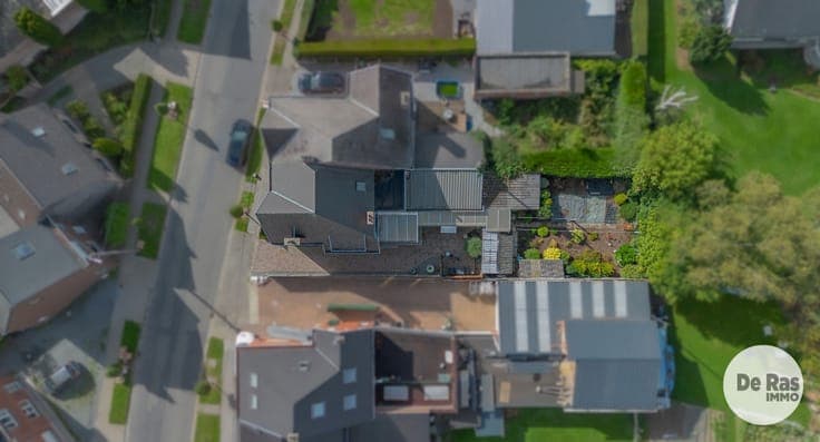 OORDEGEM- Halfopen bebouwing met centrale ligging
