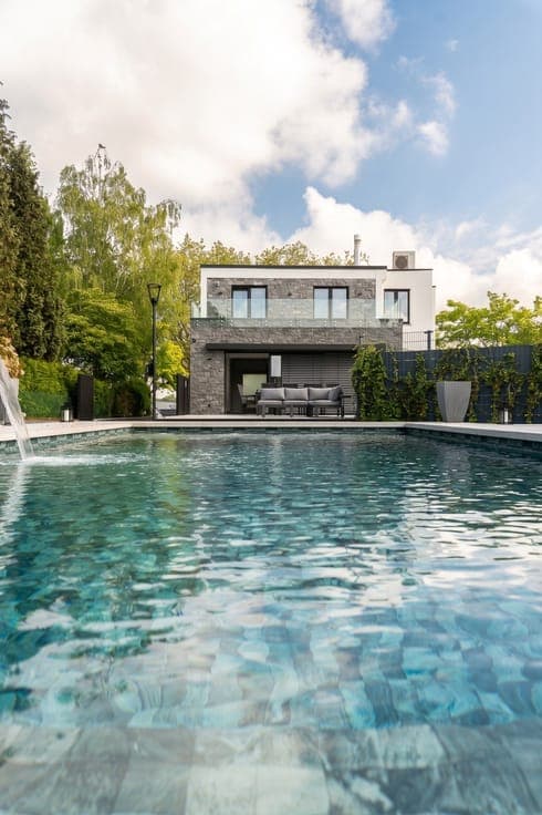 Cointe - Contemporary villa with wellness space