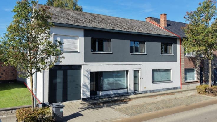 Ruime polyvalente woning van 335m² op 5a84ca