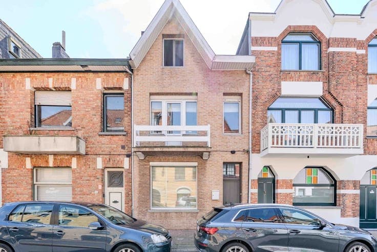 Charming townhouse with 3 bedrooms in Knokke, centrally loc