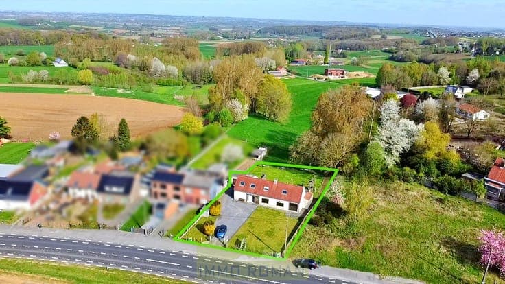Ruime woning met landelijk zicht nabij de Hotond!