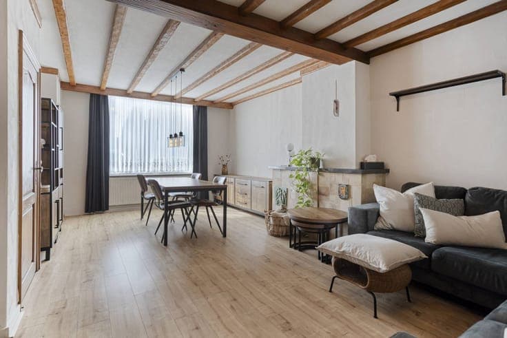 House for sale in Borsbeek with large garden and garage