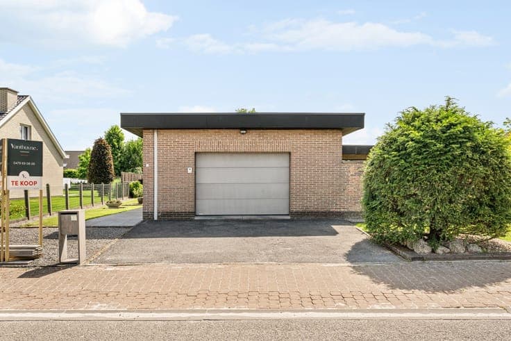 Bungalow met 4 slaapkamers nabij het Wallemotebos Izegem
