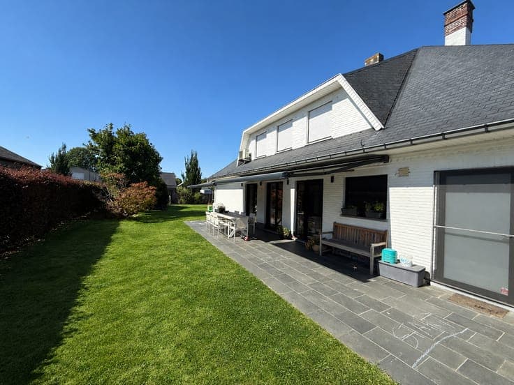 Ready-to-move-in renovated villa in Londerzeel
