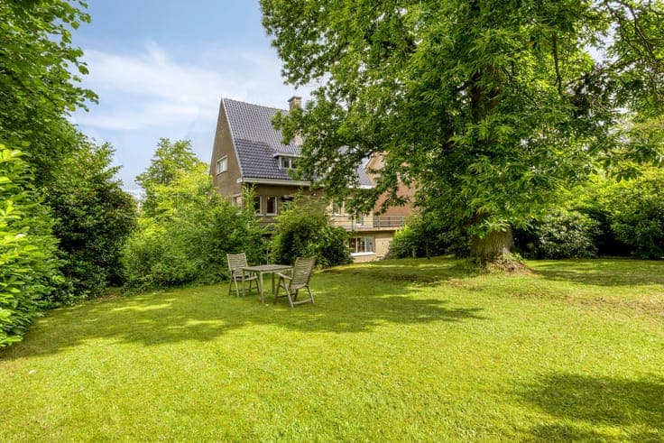 Exceptional villa in Heverlee, 6 bedrooms, park garden.