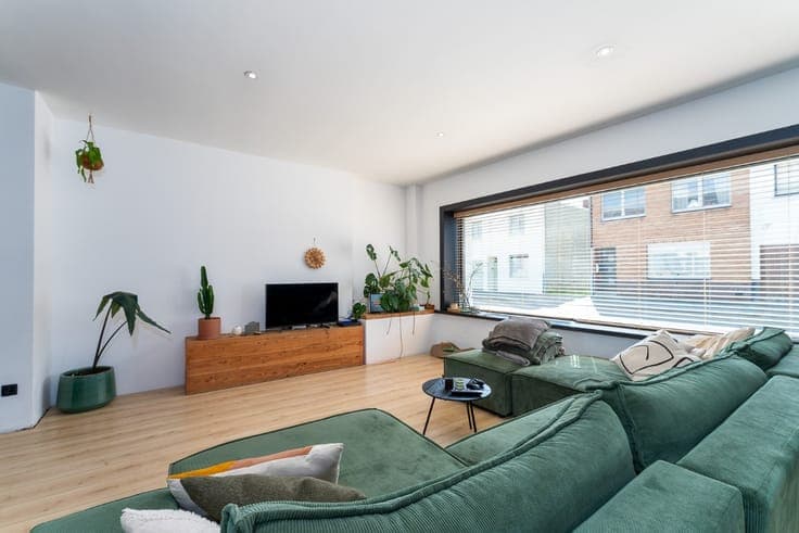 Ruime gerenoveerde woning met 4 slaapkamers in het centrum