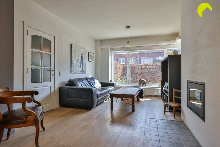Ruime gezinswoning met 4 slaapkamers in de bloemenwijk te Ho