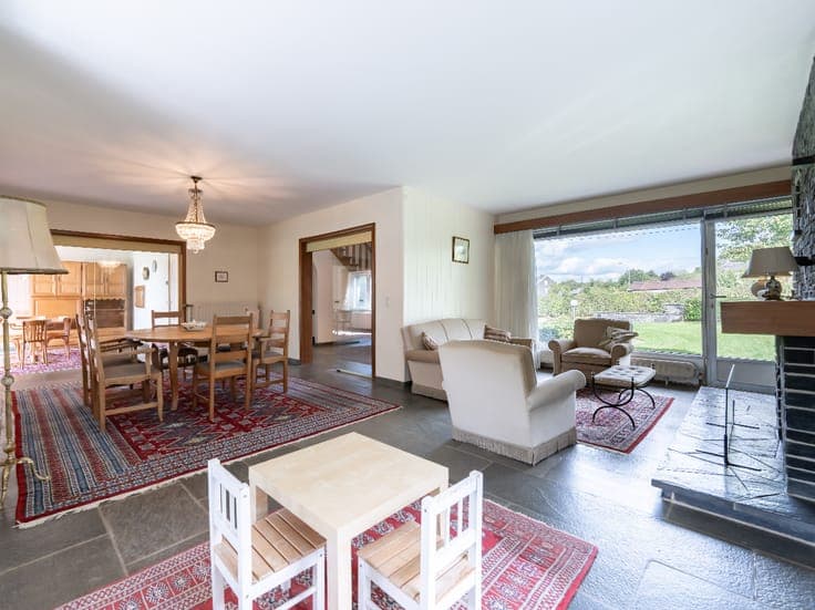 Detached house with garden, garage and views in Saint-Hubert