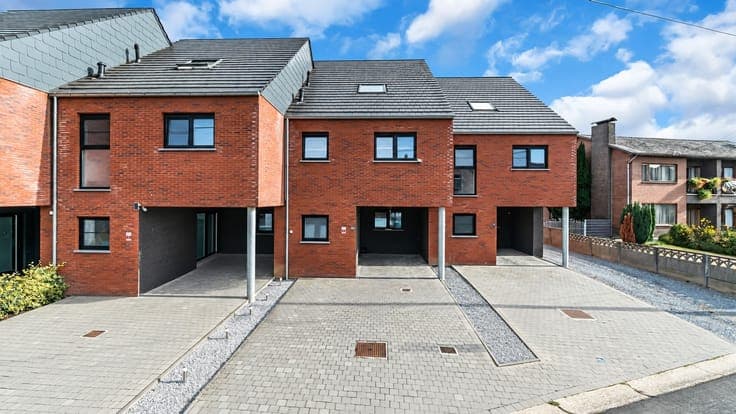 Ruime en energiezuinige nieuwbouwwoning met 5 slaapkamers...
