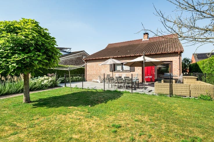 Charmante woning op zonnig perceel